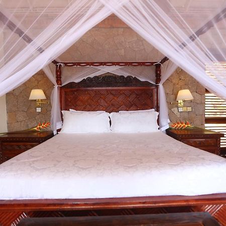 Caille Blanc Villa & Hotel (Adults Only) Mamin Buitenkant foto