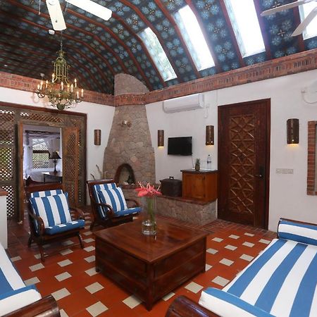 Caille Blanc Villa & Hotel (Adults Only) Mamin Buitenkant foto